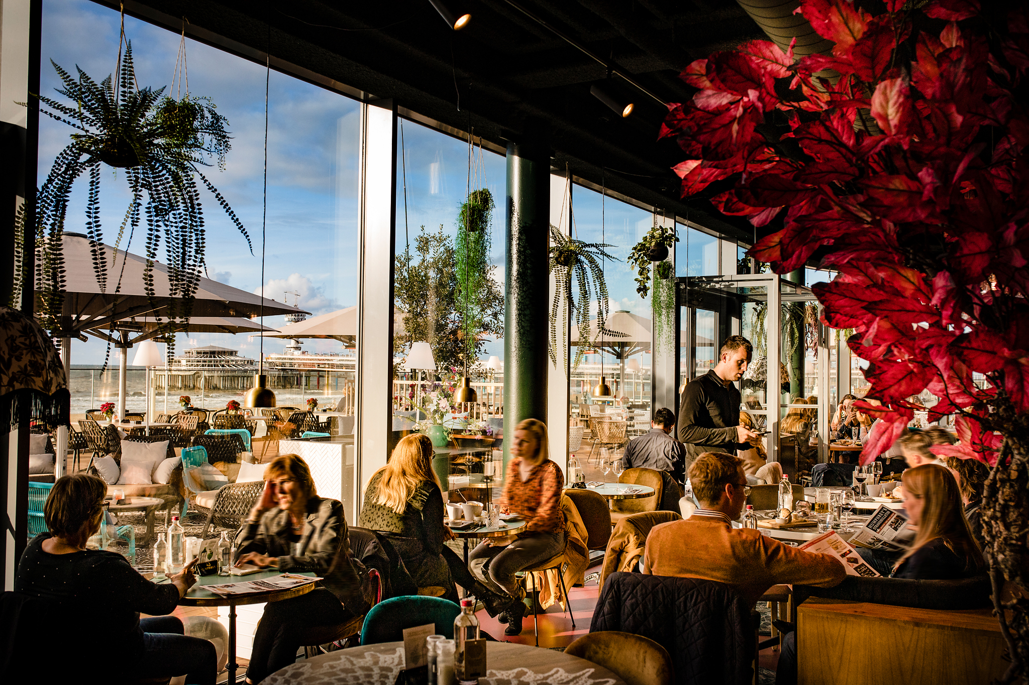 Humphreys restaurant Scheveningen.jpg